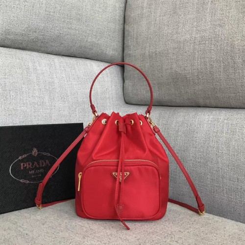 Prada Re-Edition nylon draagtas 81166 rood