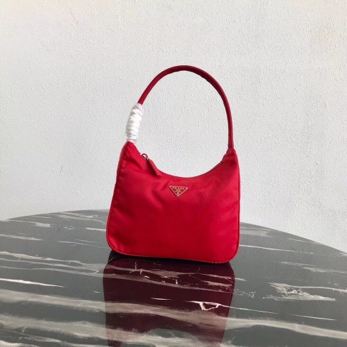 Prada Re-Edition nylon draagtas MV519 rood