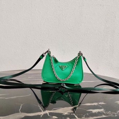 Prada Re-Edition nylon mini schoudertas 1TT122 groen