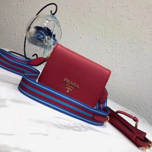 Prada kalfsleren schoudertas 1BD102 rood