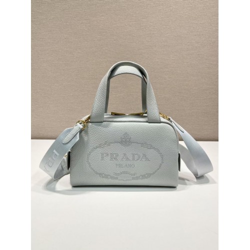 Prada leren draagtas 1DH770 lichtblauw