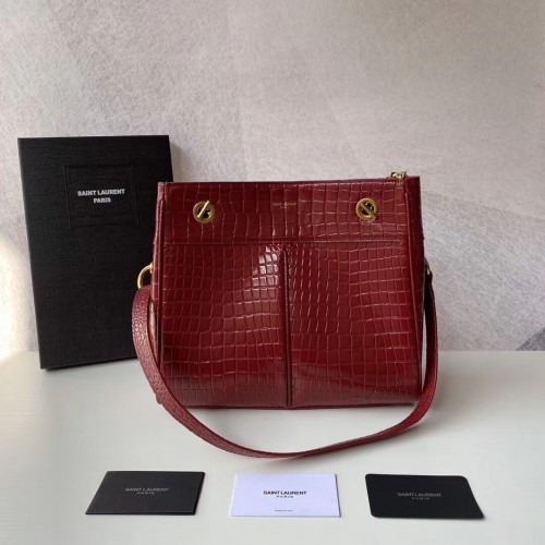 SAINT LAURENT CASSANDRA IN GLANZEND LEER MET KROKODIL-RELIËF Y862028 rood