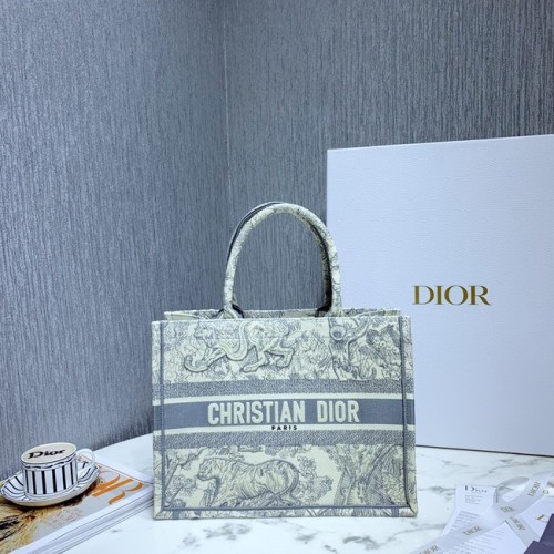 KLEINE DIOR BOOK TOTE Geborduurd M1296-3