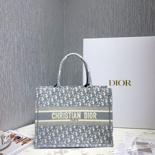 KLEINE DIOR BOOK TOTE Geborduurd M1296-4