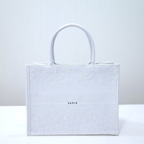 KLEINE DIOR BOOK TOTE Geborduurd C1287-34 wit