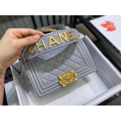 Chanel handtas AS67085 grijs voor jongens