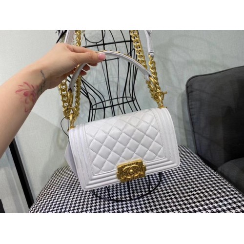 Chanel handtas AS67085 wit voor jongens