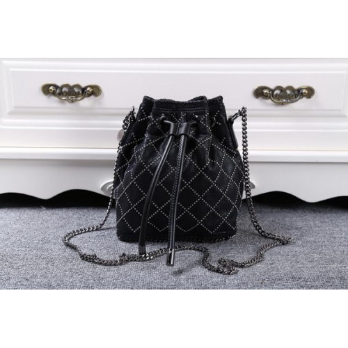 Stella McCartney Falabella gewatteerde emmertas met studs SMC013 zwart