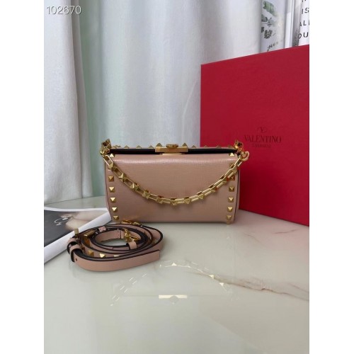 VALENTINO GARAVANI Rockstud Alcove Grain kalfsschoudertas V0189 roze