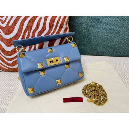 VALENTINO GARAVANI Roman Stud 0188 blauw