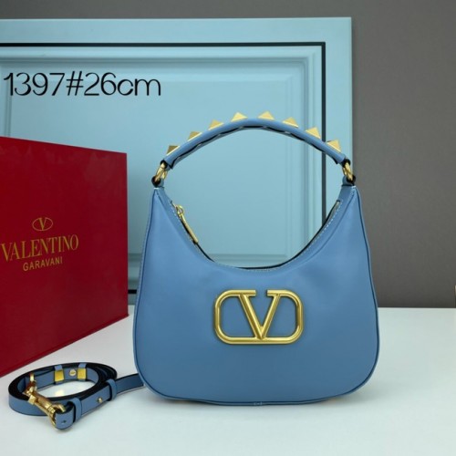 VALENTINO GARAVANI STUD SIGN Hobo-tas van kalfsleer 1W2B0K69 hemelsblauw