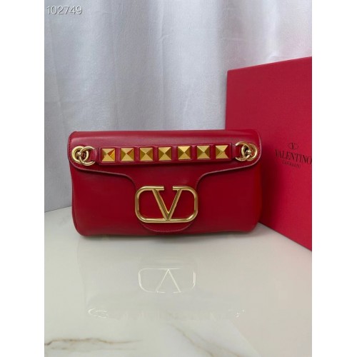 VALENTINO GARAVANI Stud Sign nappa Schoudertas NL098 rood