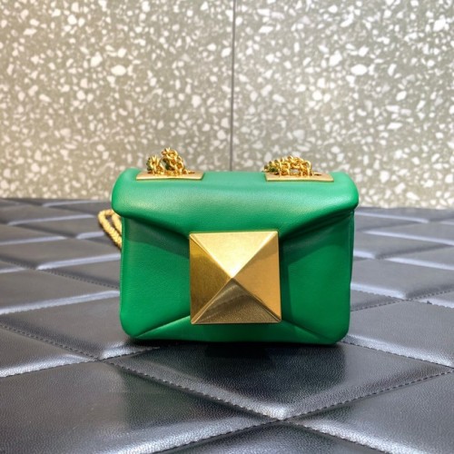 VALENTINO GARAVANI mini One Stud Schapenvacht Schoudertas XW0P0X98H groen