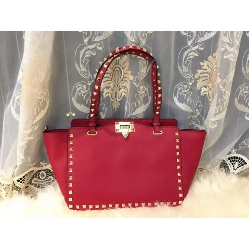 Valentino Garavani Rockstud medium draagtas VO0812T rood