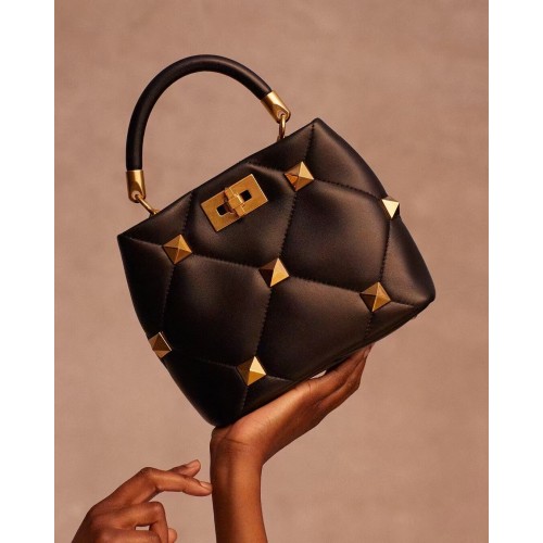 Valentino medium Garavani Roman Stud V1198 zwart