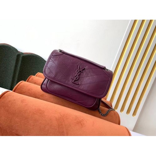 Yves Saint Laurent NIKI BABY IN LAMBSKIN 498893 paarsachtig