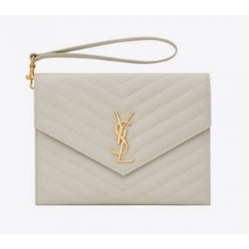 Yves Saint Laurent MONOGRAM CLUTCH IN GEWATTEERD GRAIN DE POUDRE RELIEF LEER 617662 wit