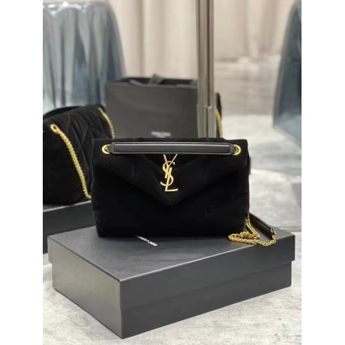 Yves Saint Laurent PUFFER KLEINE TAS IN VELouis VuittonET EN LAMBSKIN 747627 zwart